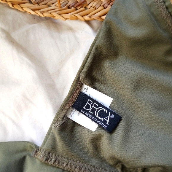 NWOT BECCA Swimwear Olive Green Studded Bikini Set Sz S/M - Picture 5 of 10